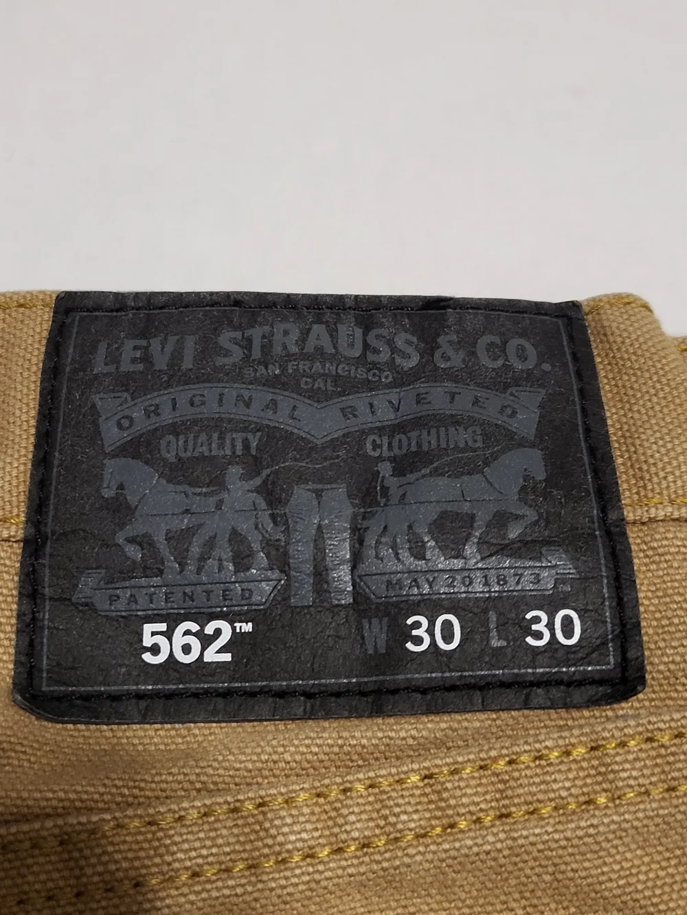 Levi's 562 Loose Taper Canvas Pants Tan Brown W30 L30 Button Fly